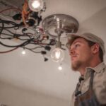 Koszty instalacji oświetlenia w pomieszczeniu