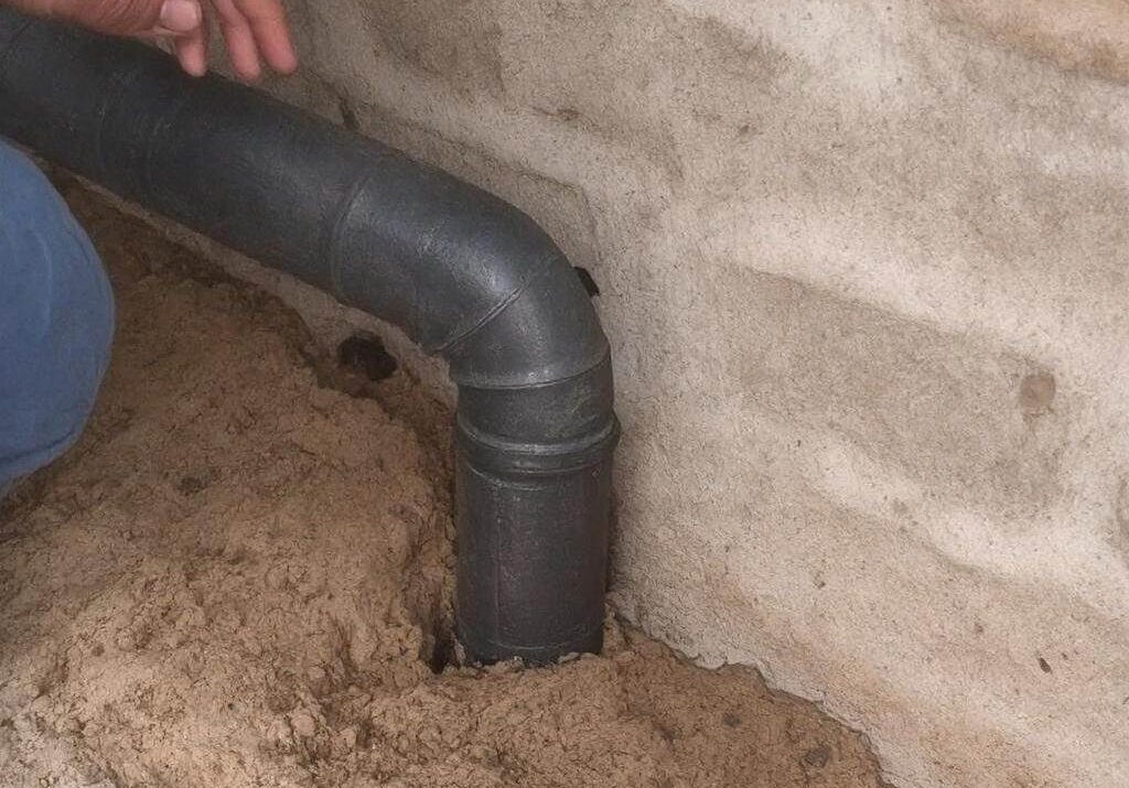 Rura drenażowa w ogrodzie